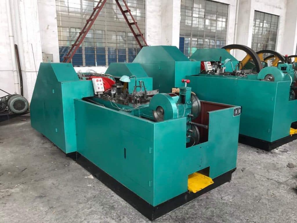 12MM Concrete wedge anchors bolt machine Bolt Nut Making