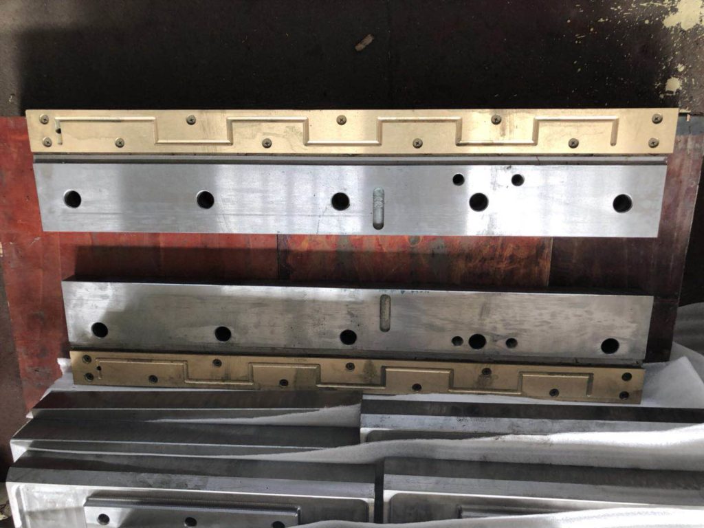 Copper anti wear slider of APB series high speed punching press machine