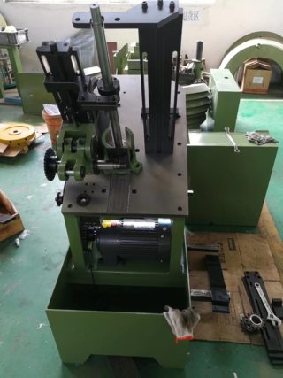 High Speed Self Tapping Screws Tail End Point Cutting Machine2