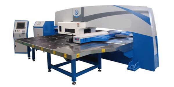 Closed mechanical CNC turret punch
