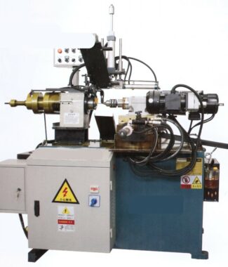 Non standard parts automatic boring and thred tapping machine