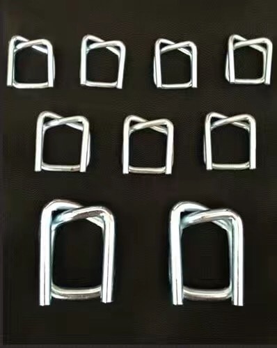 Packing buckle made by wire parts forming production machine