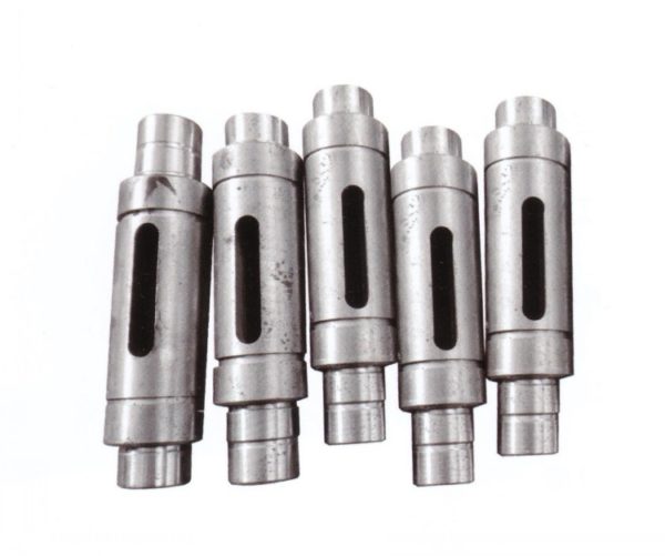 Shaft rod parts slotted by automatic slot milling machine