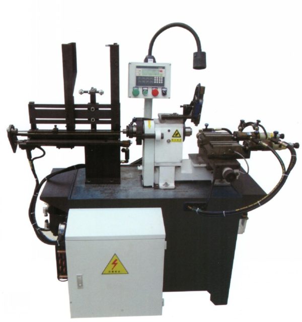 Shaft type parts groove slot step turning lathe