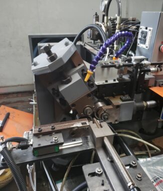 Drop in anchor making machine Archives - Bolt Nut Making Machine | Cold ...