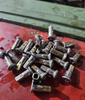 BICYCLE BIKE NIPPLE SPOKE NUT MAKING MACHINE